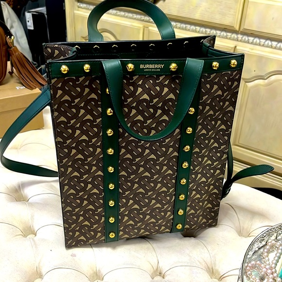 BURBERRY BAG authentic - Picture 1 of 10